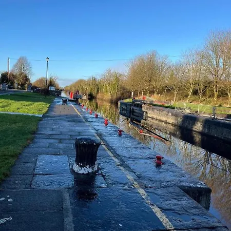 بيت للعطل Lock Carrick on Shannon